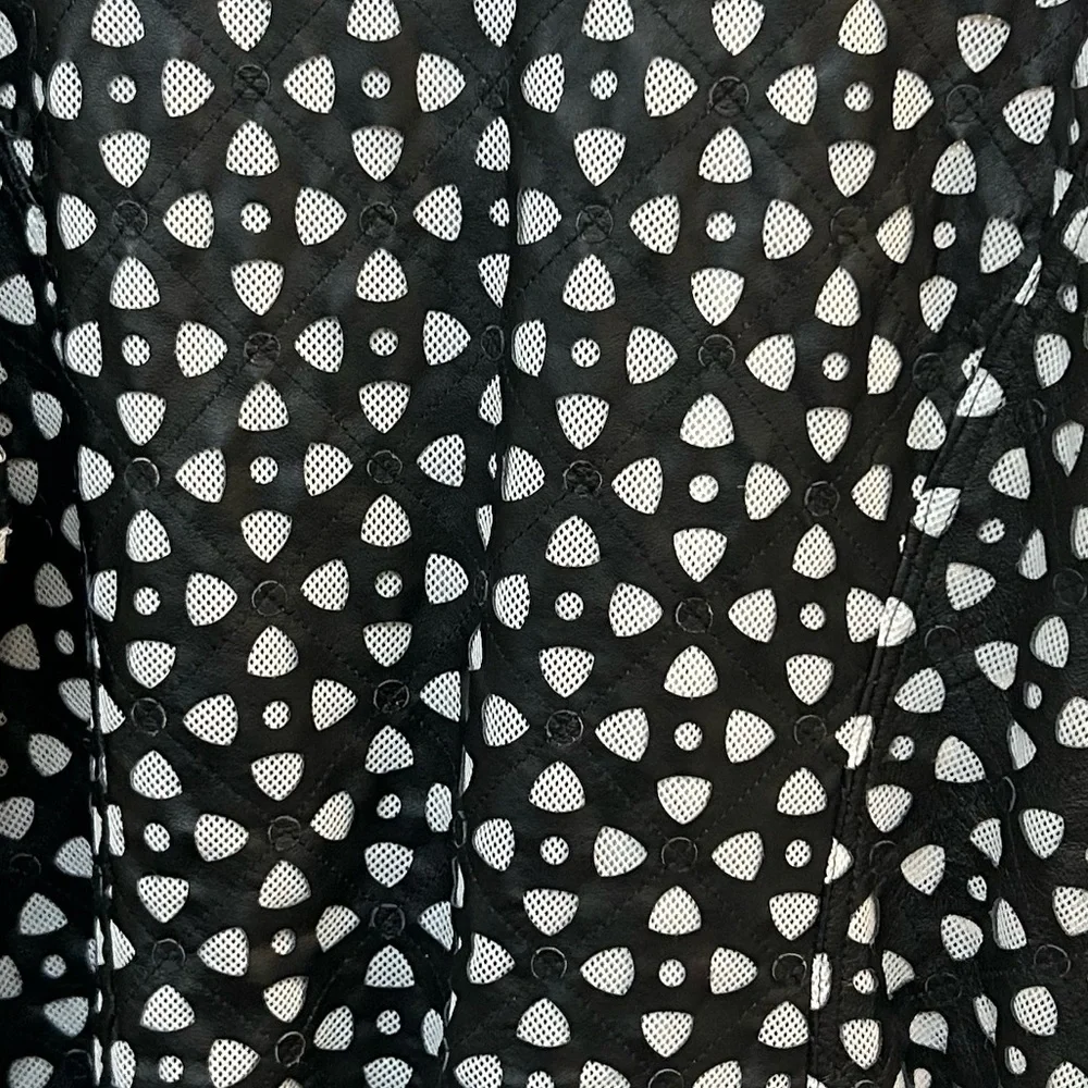 Black and White Leather Jacket with Sleek Design - Picture 8 of 10